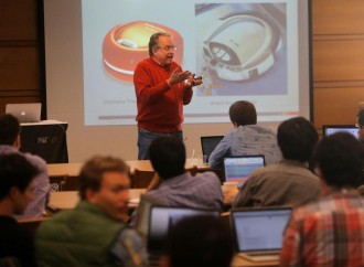 MIT retools to aid students with startups