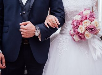 Man Who Received Bride’s Father’s Heart Walks Her Down The Aisle On Her Wedding Day