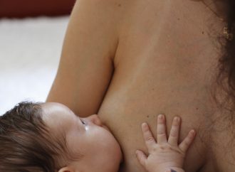 3 in 5 babies not breastfed in the first hour of life