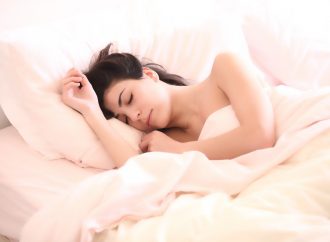 Why ‘beauty sleep’ is real, according to doctors