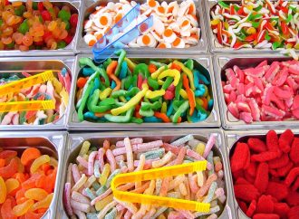 U.S. food additives banned in Europe: Expert says what Americans eat is “almost certainly” making them sick